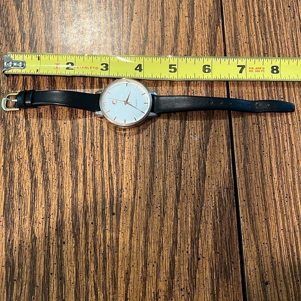 C Stainless Steel Unisex Watch, Genuine Leater 14R - Picture 5 of 6